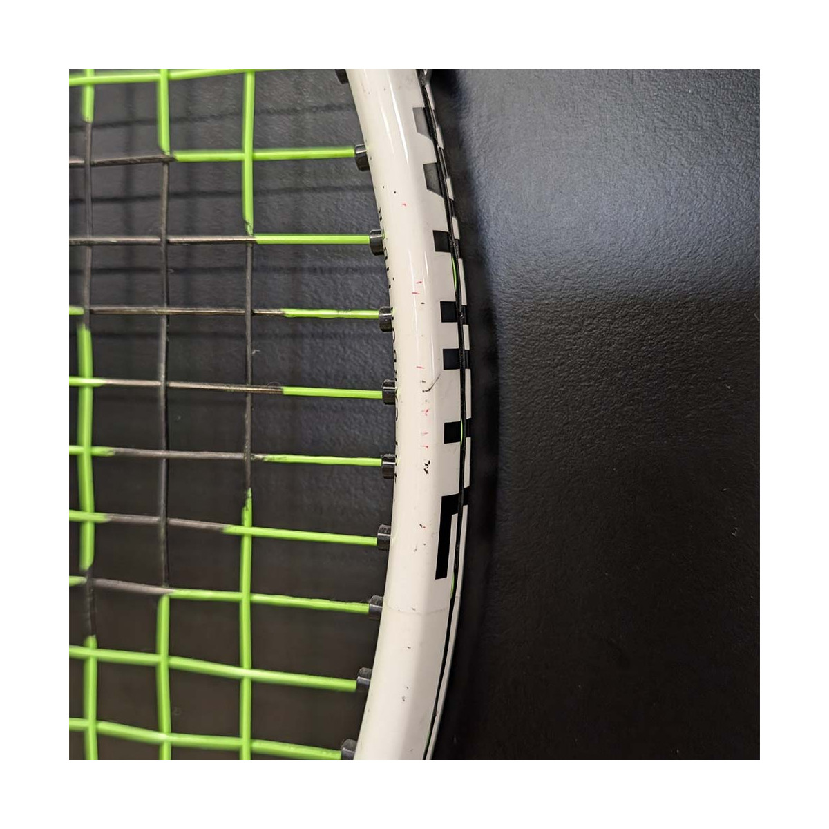 Solinco White Out 290 (290g) - Tweedehandsracket