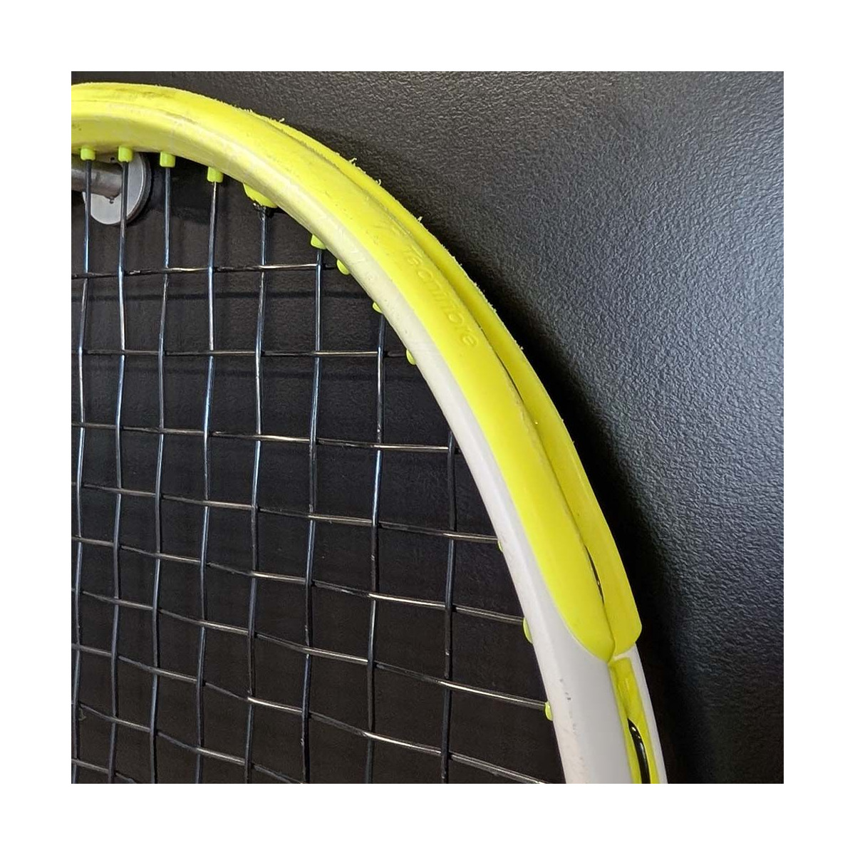 Tecnifibre TF-X1 v2 305 (305 g) tweedehands tennisracket