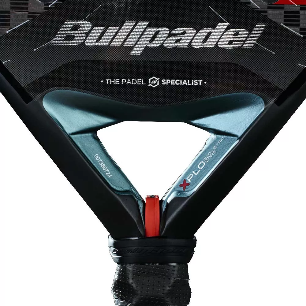 Bullpadel Hack 03 24 racket