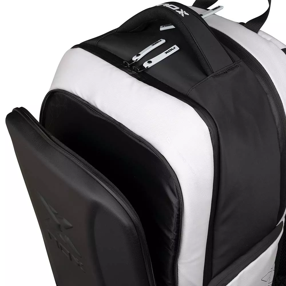 Nox Luxury Open Series Zwart / Rood rugzak