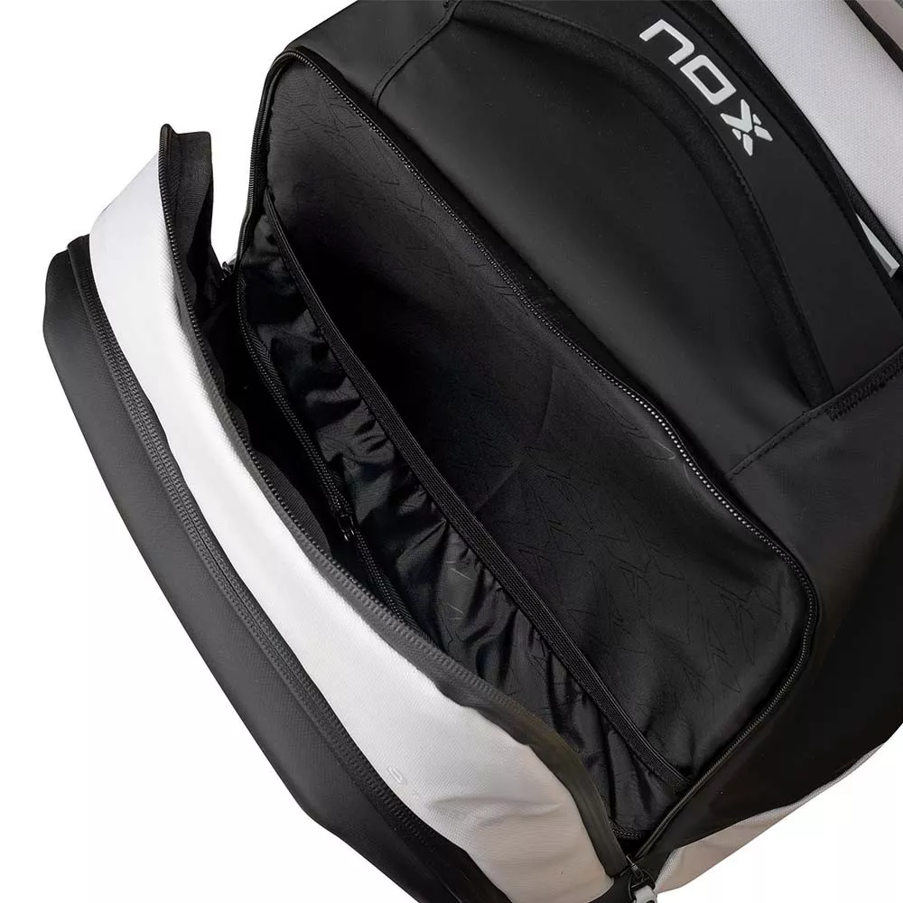 Nox Luxury Open Series Zwart / Rood rugzak