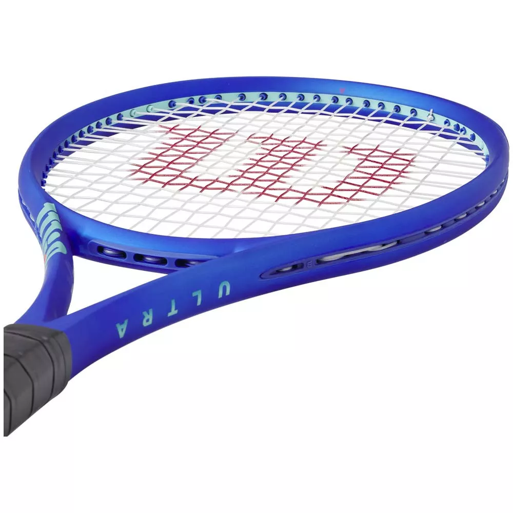 Wilson Ultra 100 V4 (300g) tennisracket