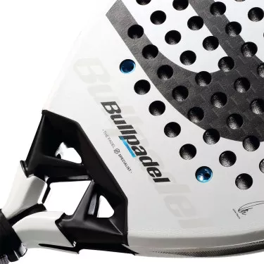 Bullpadel Vertex 04 25 racket