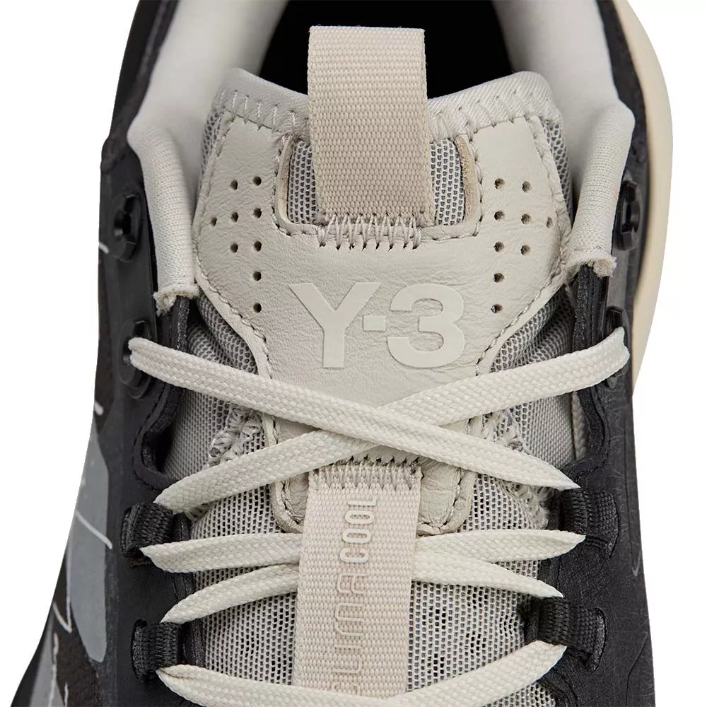 Adidas Adizero Cybersonic 2 rode schoenen