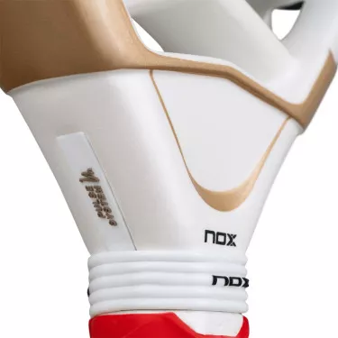 Nox AT10 Genius 12K 2025 racket