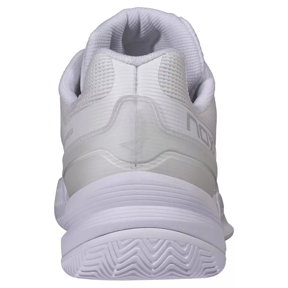 Nox AT10 Pro 2026 Zwart / Wit Schoenen