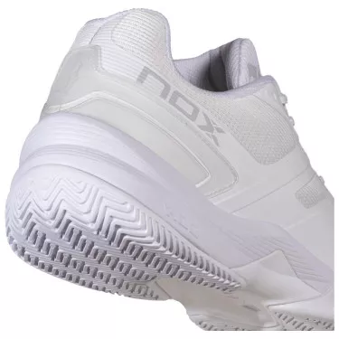 Nox AT10 Pro 2026 Zwart / Wit Schoenen