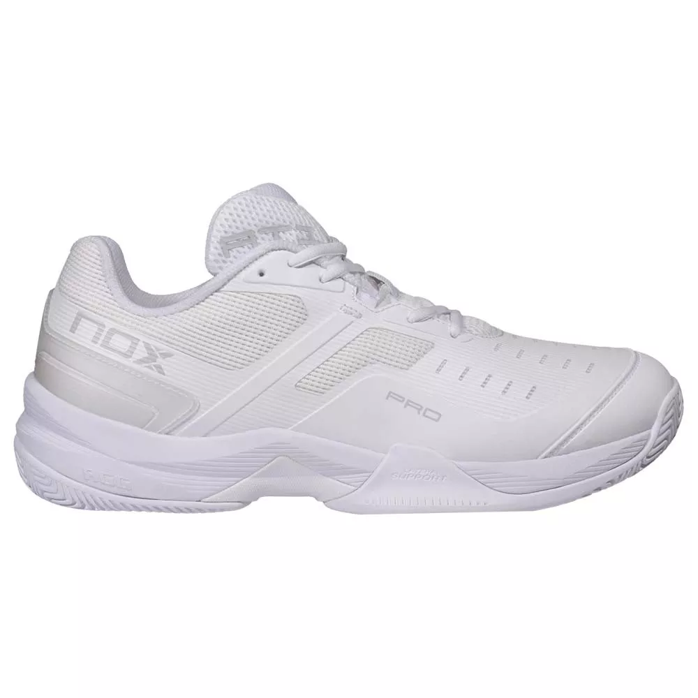 Nox AT10 Pro 2026 Zwart / Wit Schoenen