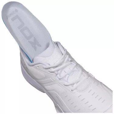 Nox AT10 Pro 2026 Zwart / Wit Schoenen