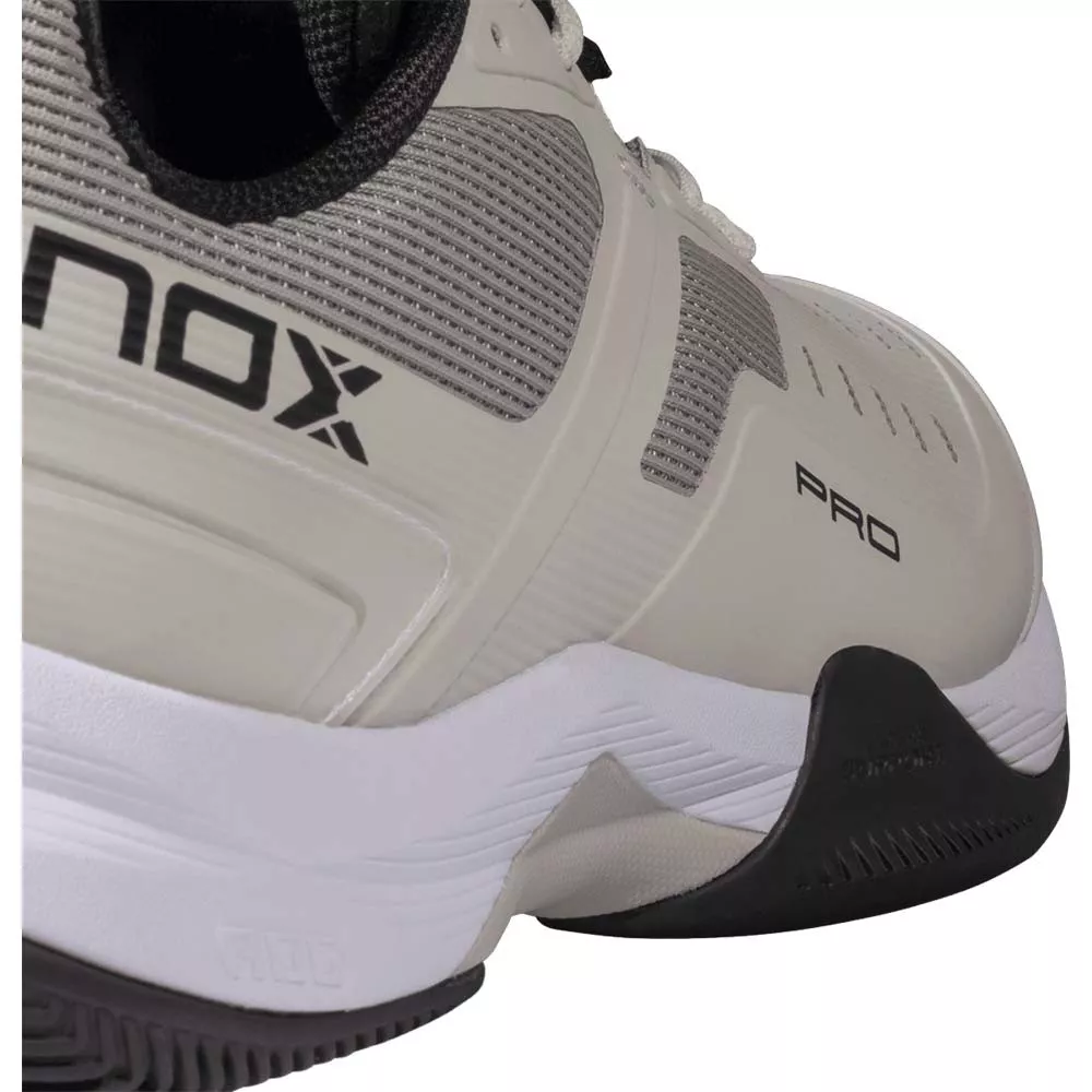 Nox AT10 Pro 2026 Zwart / Wit Schoenen