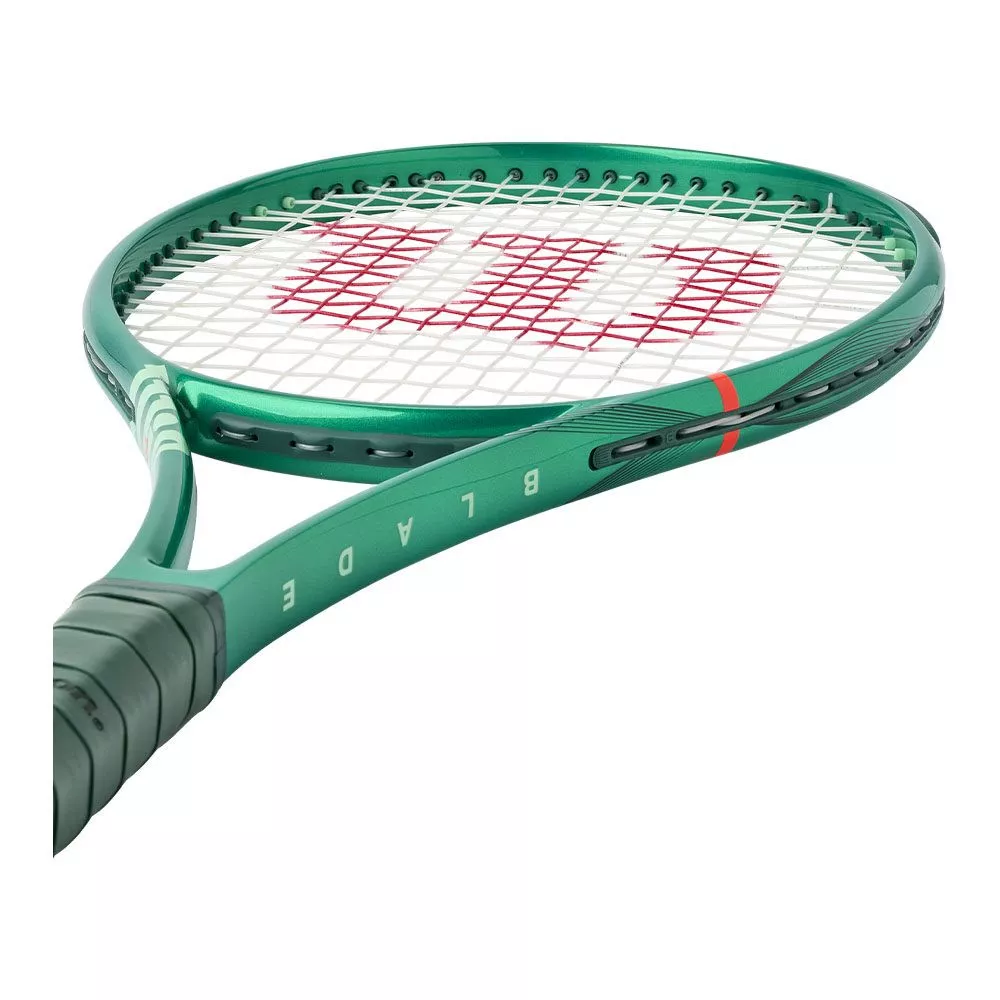 Wilson Blade 100 Pro V10 tennisracket (295 g)