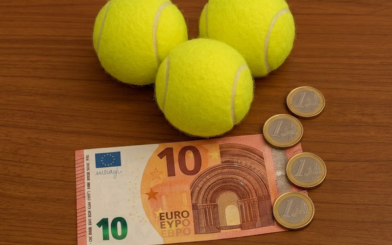 Hoeveel kost een tennisbal?